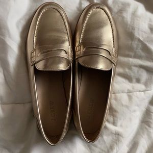 Jcrew metallic light gold loafers 8.5